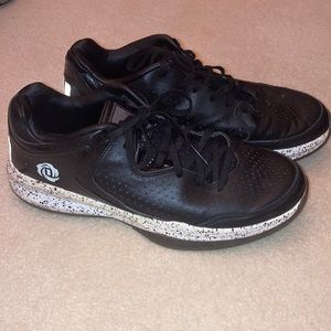 Derrick Rose Oreo Sneakers Size 10.5